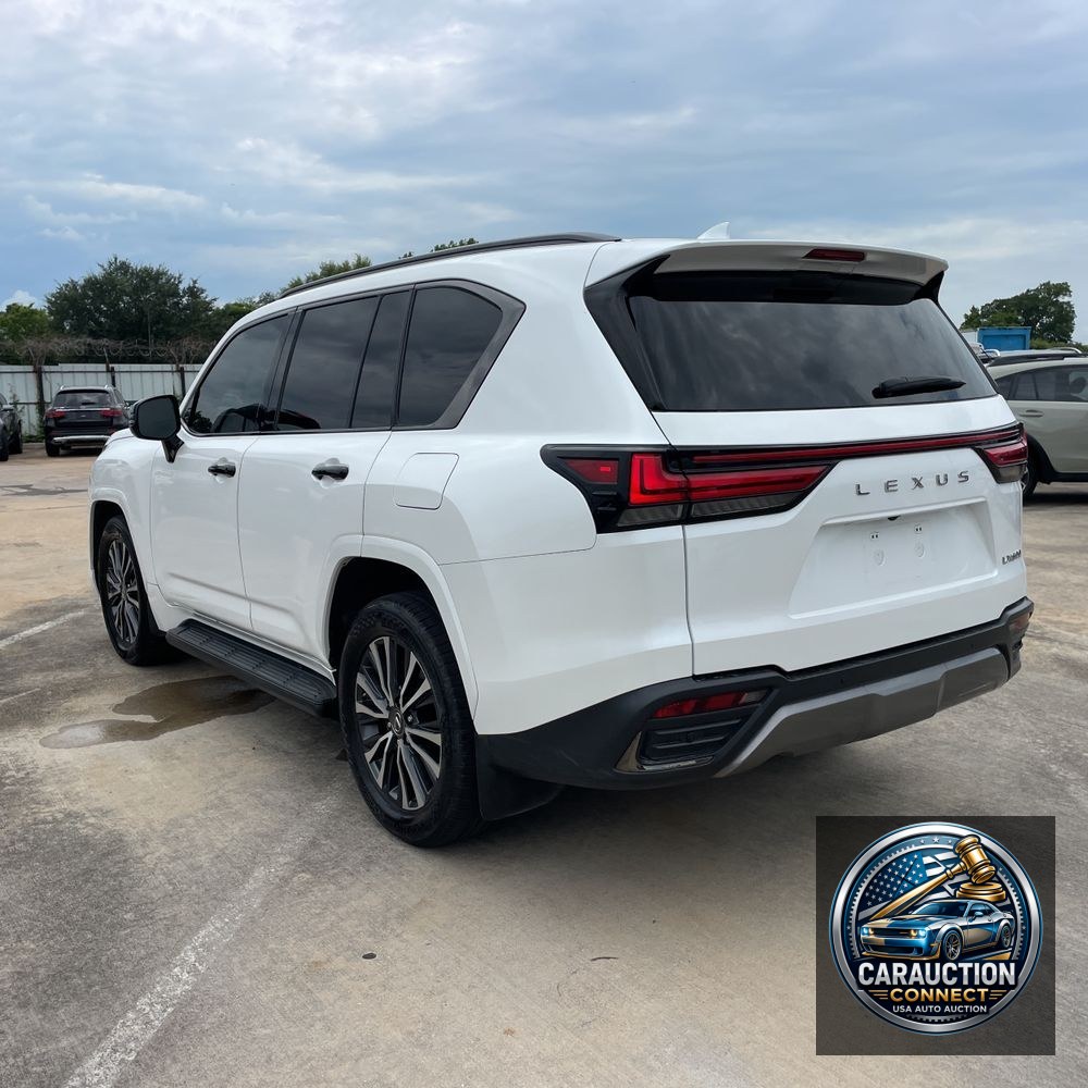 2022 Lexus LX 600 Premium