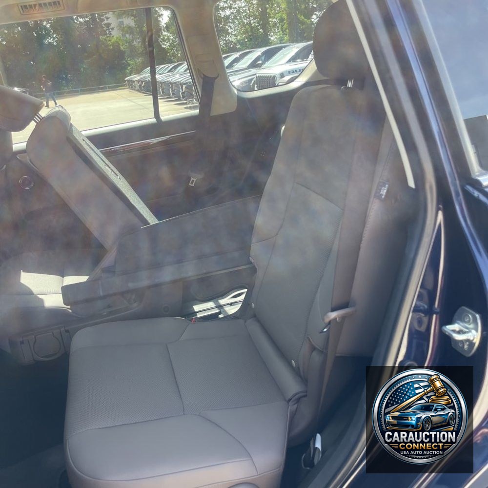 2023 Lexus GX 460 Base