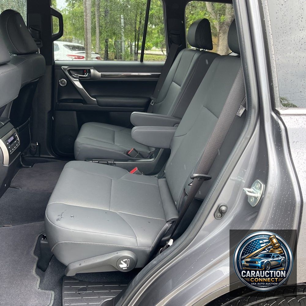 2022 Lexus GX 460 Base