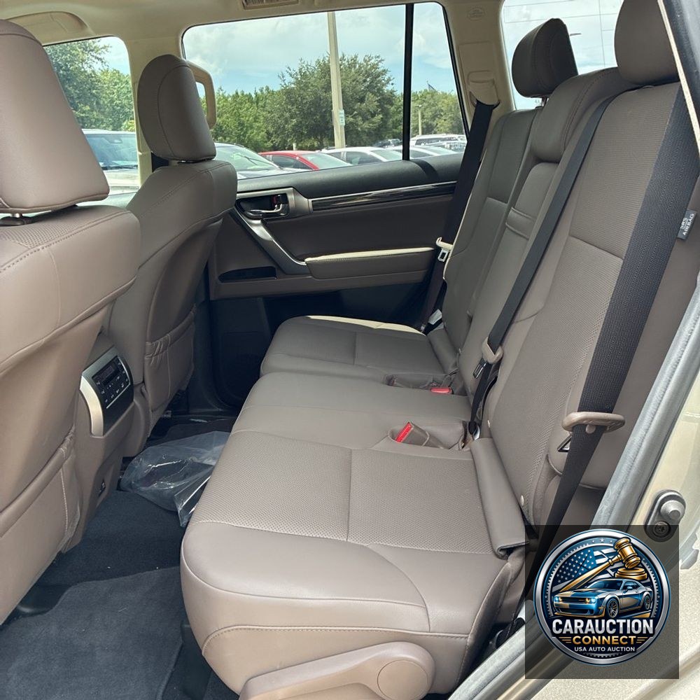 2023 Lexus GX 460 Base