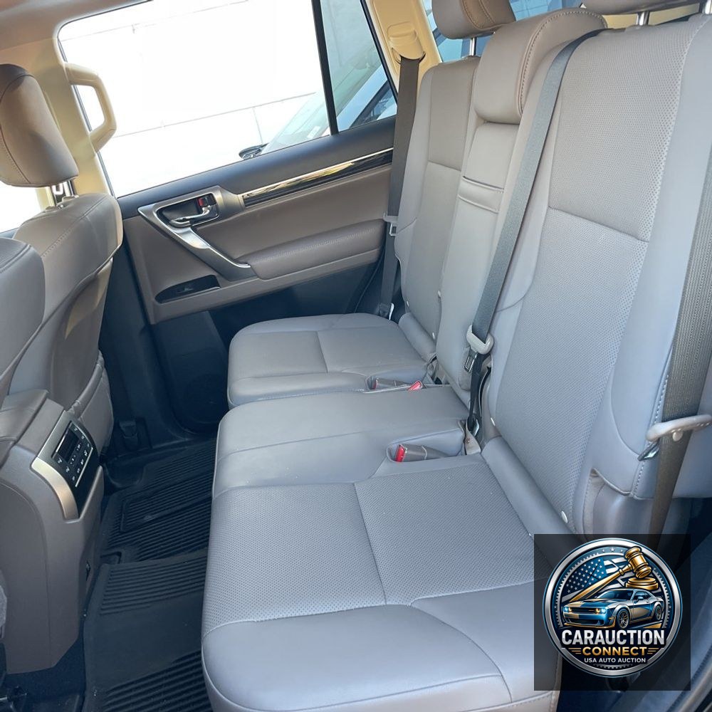 2022 Lexus GX 460 Base