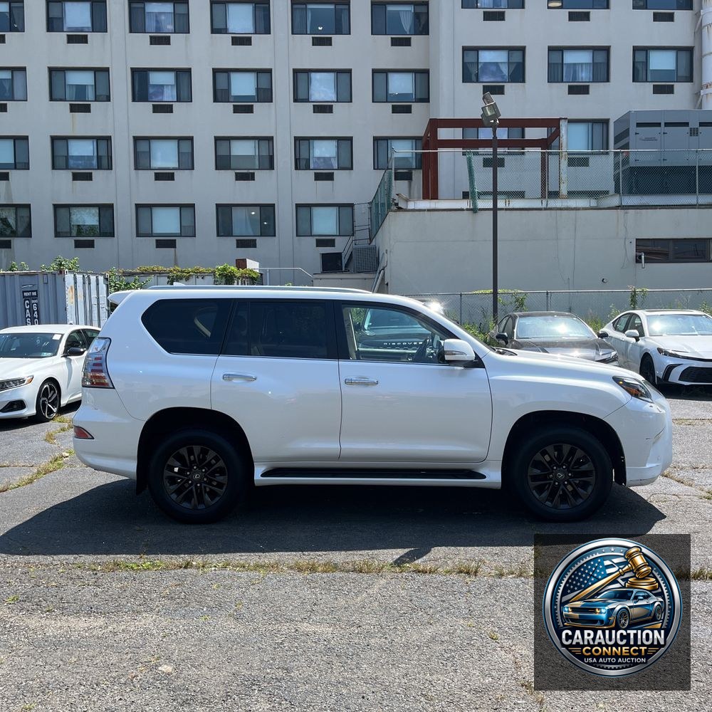 2022 Lexus GX 460 Base