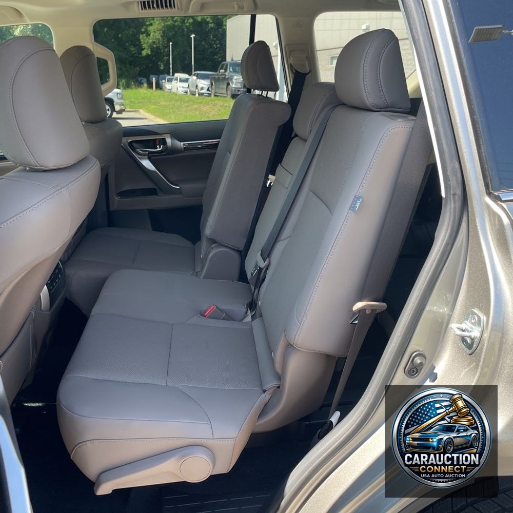 2023 Lexus GX 460 Base