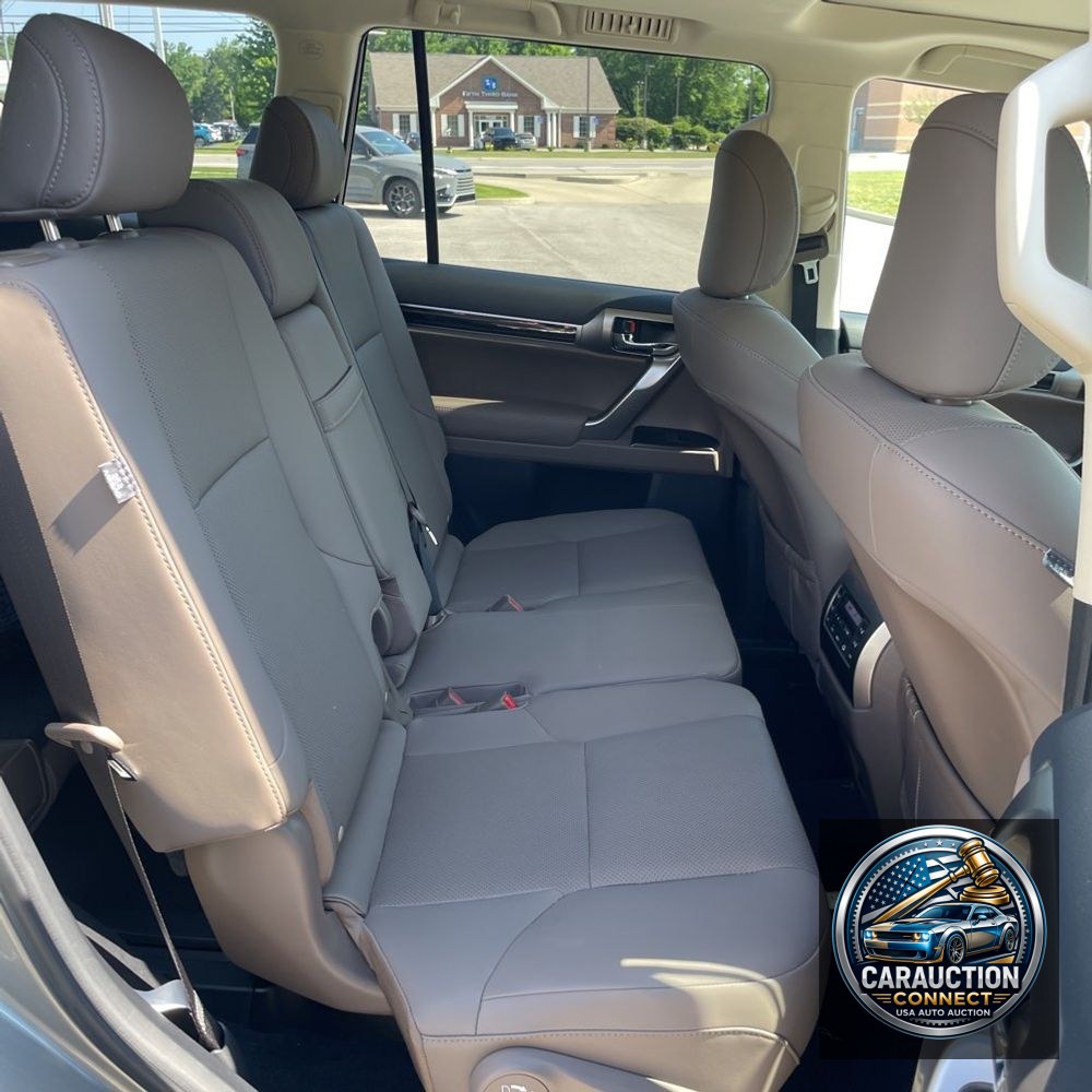 2023 Lexus GX 460 Base