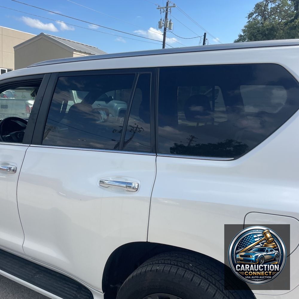 2023 Lexus GX 460 Base