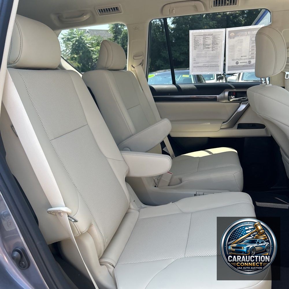 2023 Lexus GX 460 Base