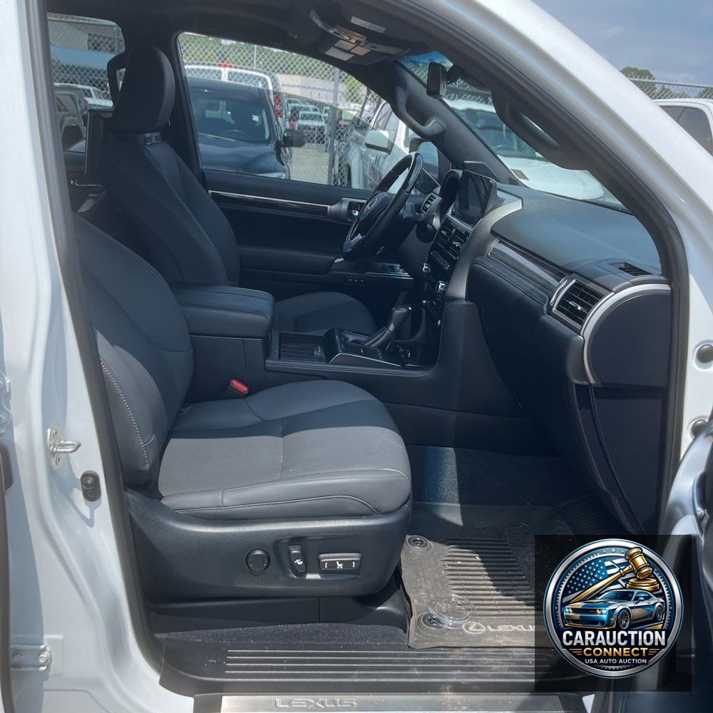 2023 Lexus GX 460 Base