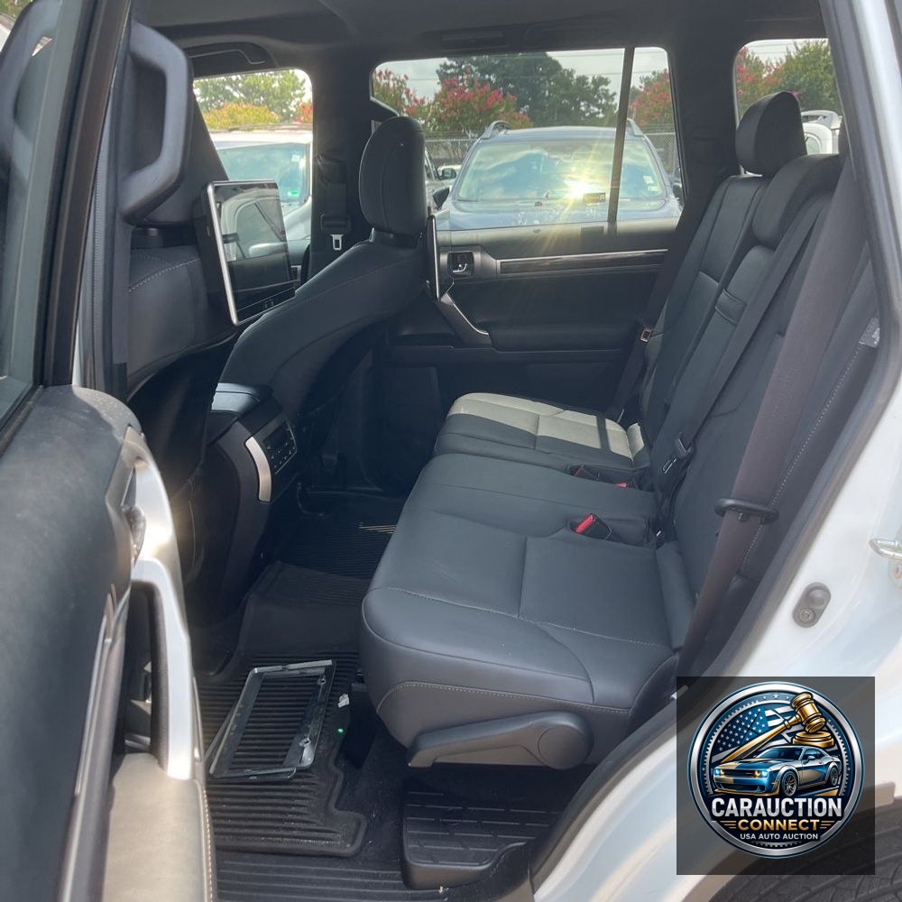 2023 Lexus GX 460 Base