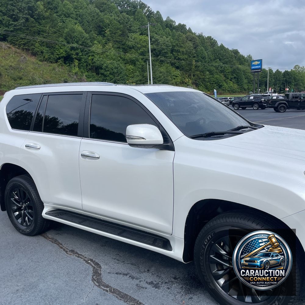 2023 Lexus GX 460 Base