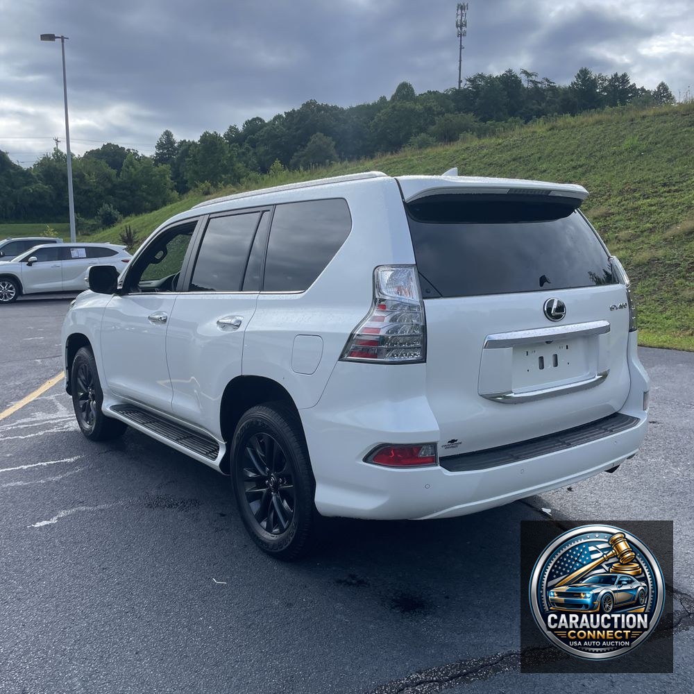 2023 Lexus GX 460 Base