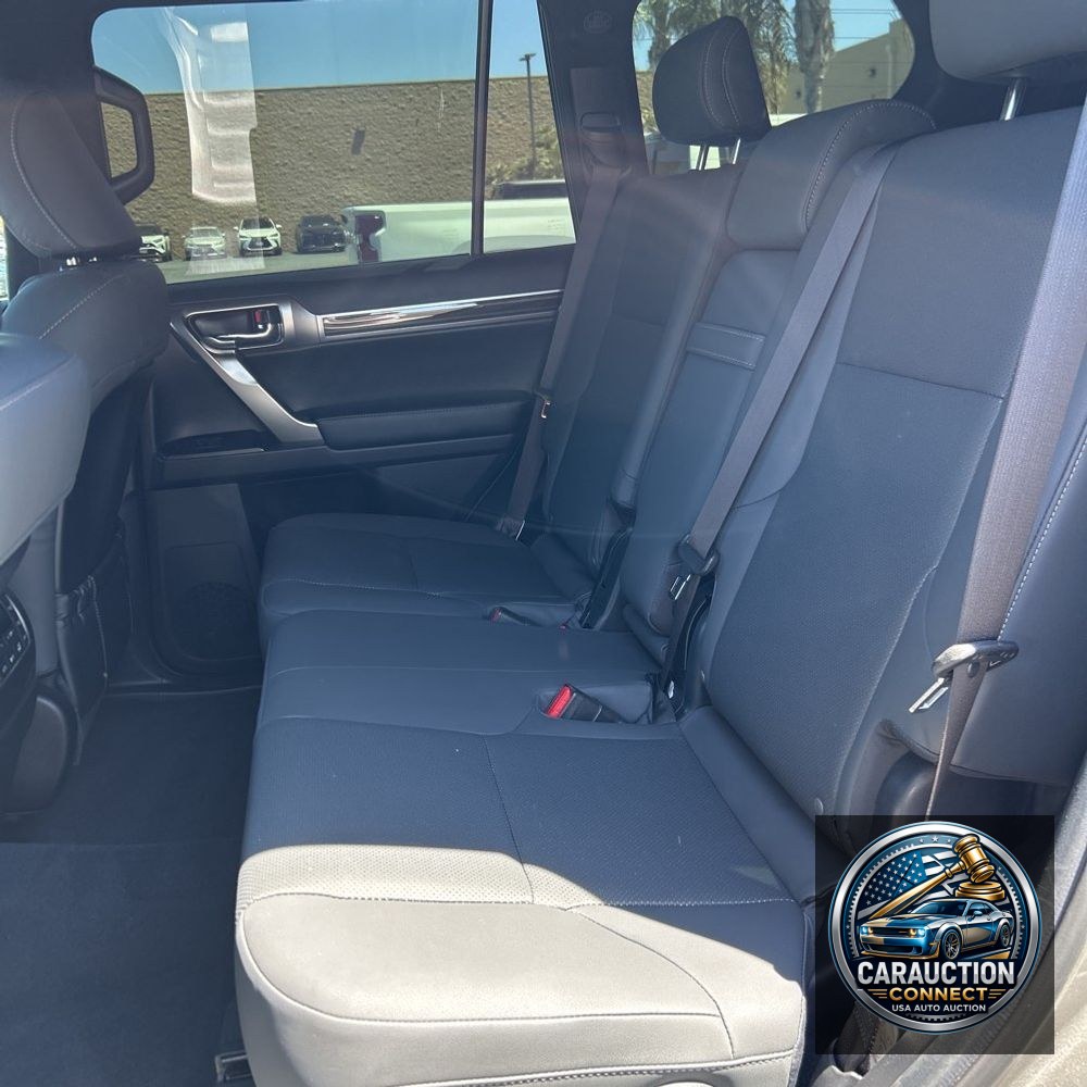 2023 Lexus GX 460 Base