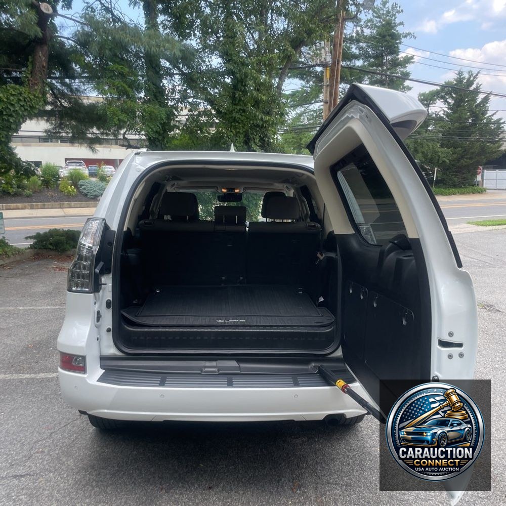 2023 Lexus GX 460 Base