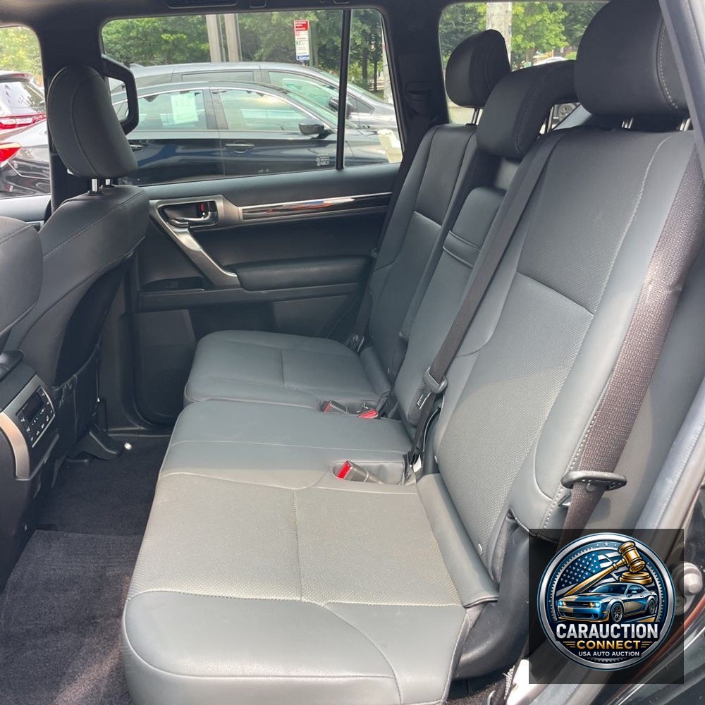 2022 Lexus GX 460 Base