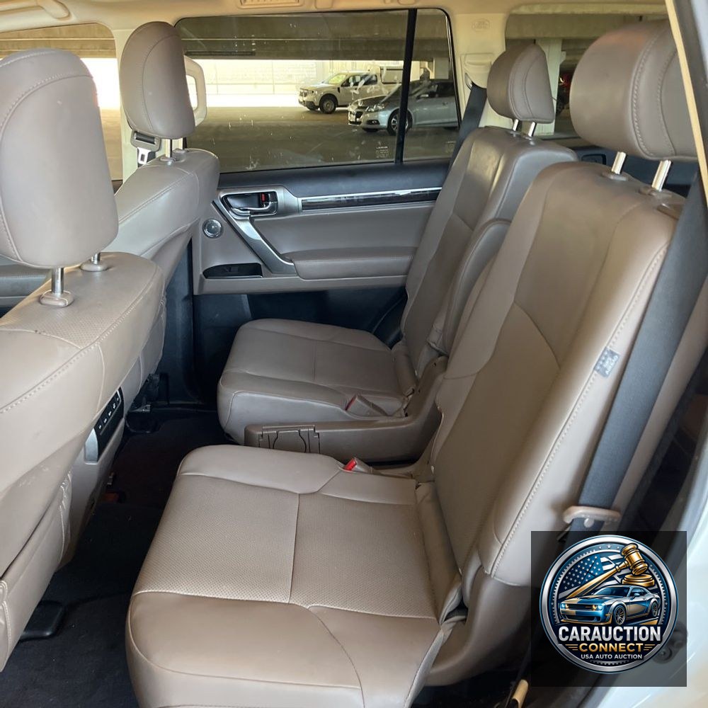 2023 Lexus GX 460 Base