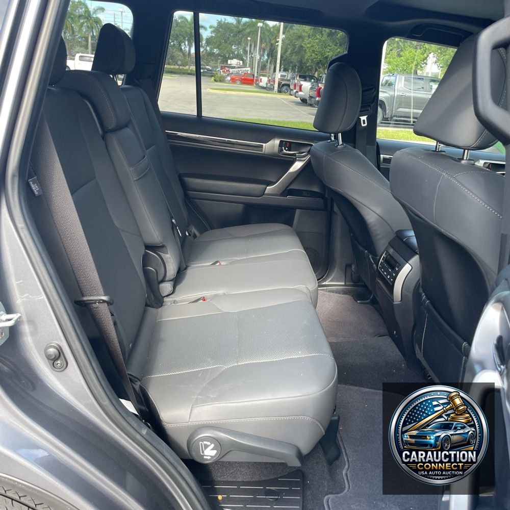 2023 Lexus GX 460 Base