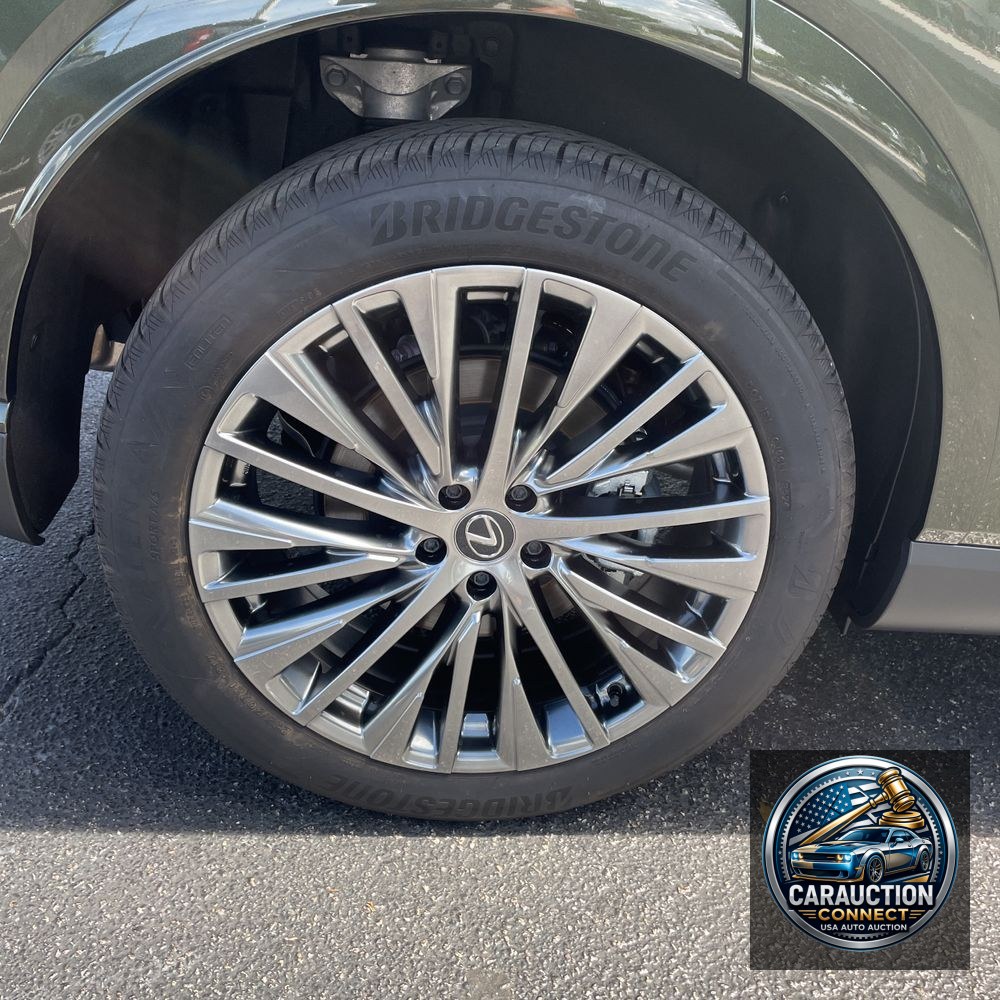 2024 Lexus RX 450h+ Luxury