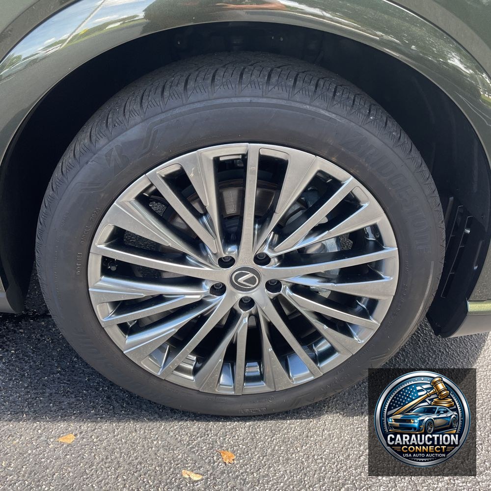 2024 Lexus RX 450h+ Luxury