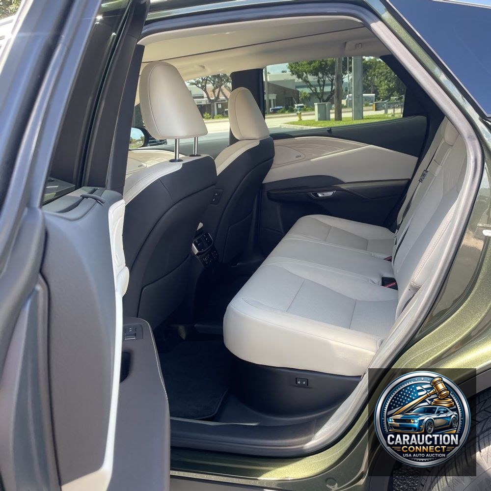 2024 Lexus RX 450h+ Luxury