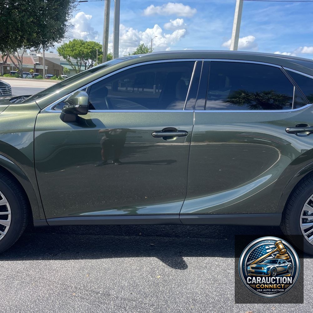 2024 Lexus RX 450h+ Luxury