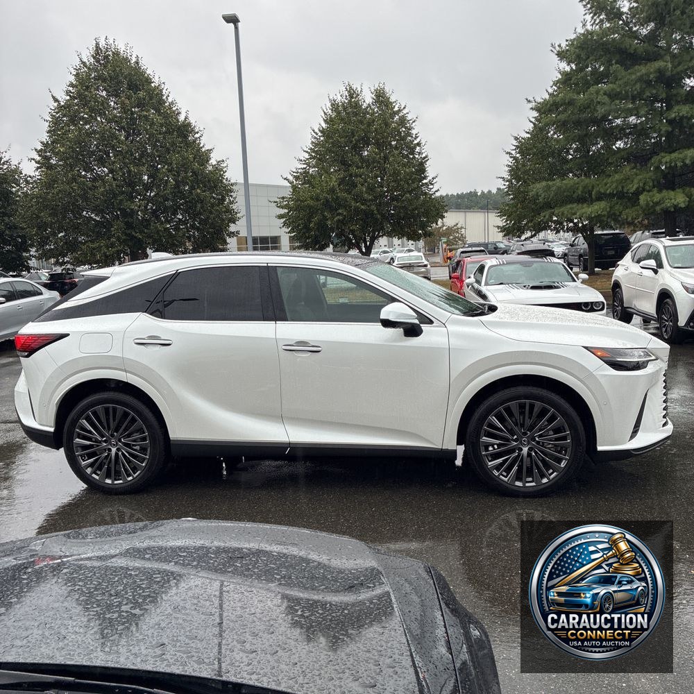 2025 Lexus RX 450h+ Luxury