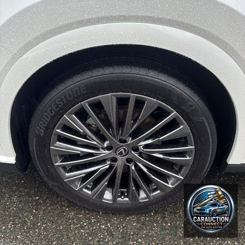 2025 Lexus RX 450h+ Luxury