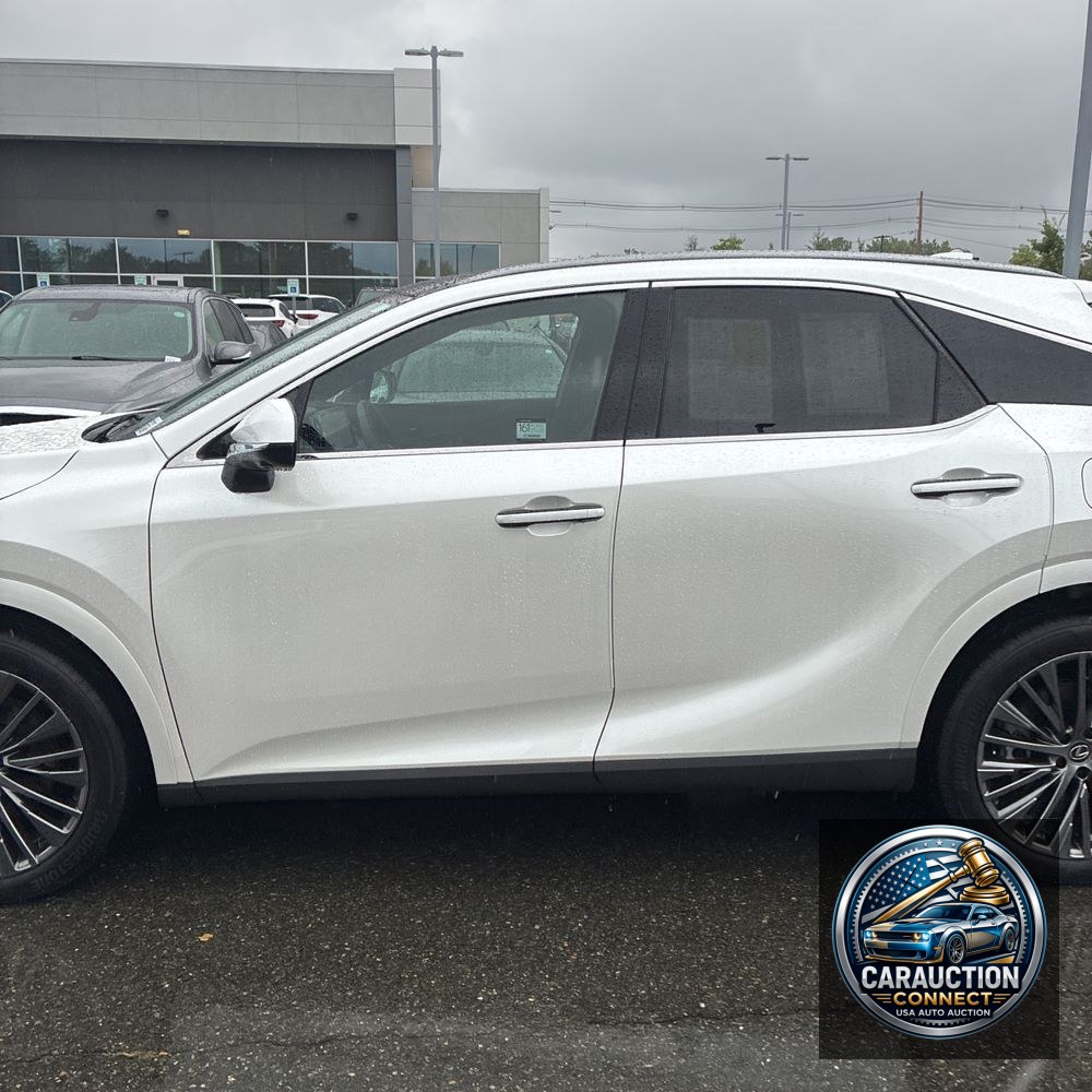 2025 Lexus RX 450h+ Luxury
