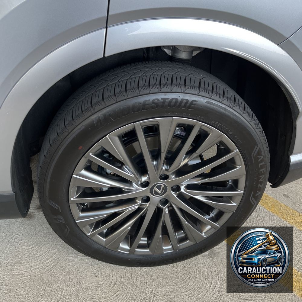 2024 Lexus RX 450h+ Luxury