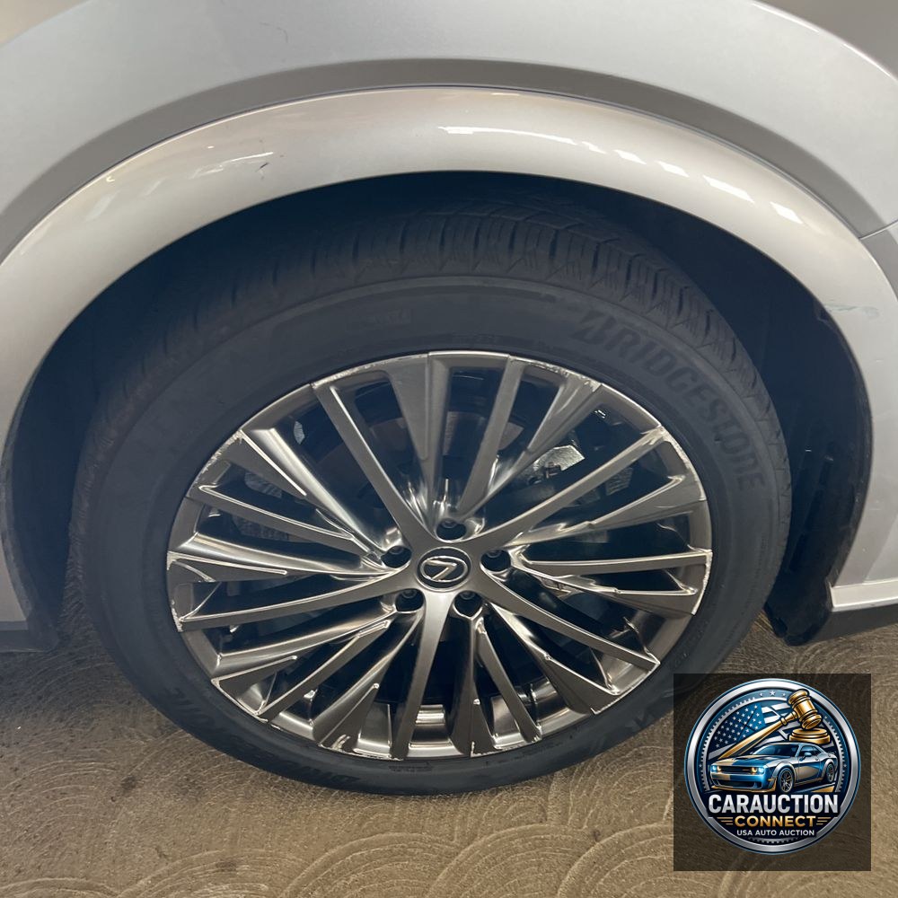 2024 Lexus RX 450h+ Luxury