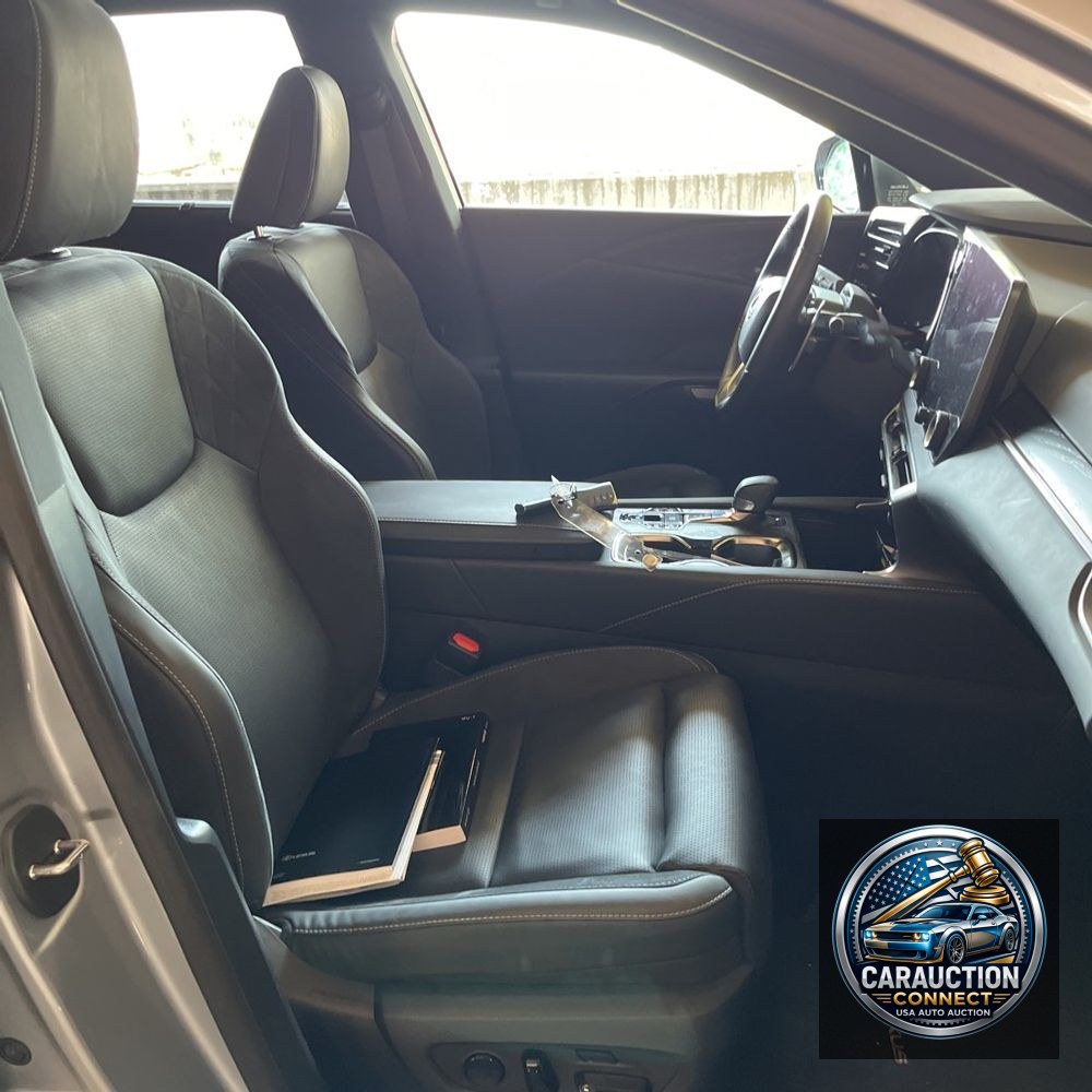 2024 Lexus RX 450h+ Luxury