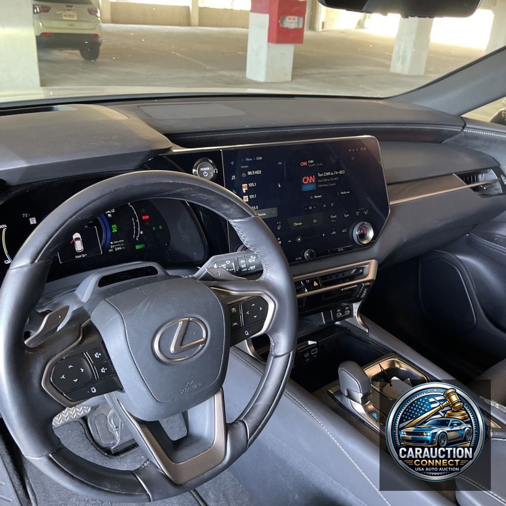 2024 Lexus RX 450h+ Luxury
