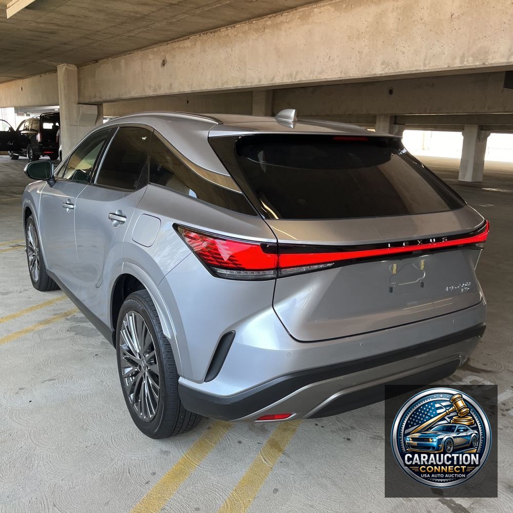 2024 Lexus RX 450h+ Luxury