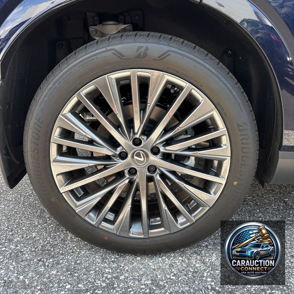 2025 Lexus RX 450h+ Luxury