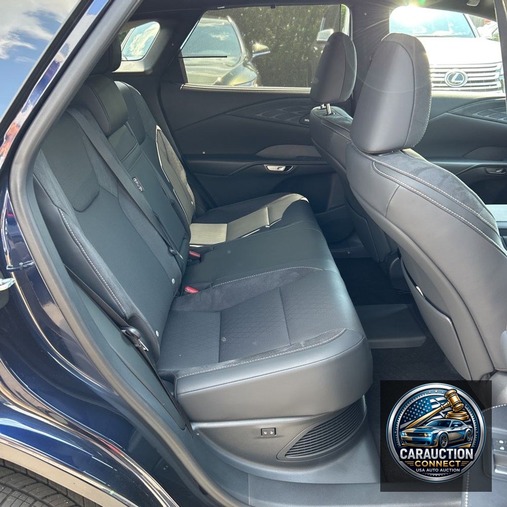2025 Lexus RX 450h+ Luxury