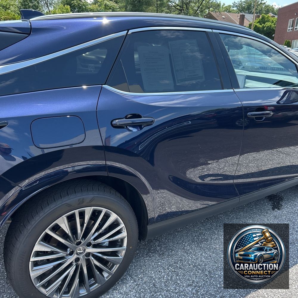 2025 Lexus RX 450h+ Luxury
