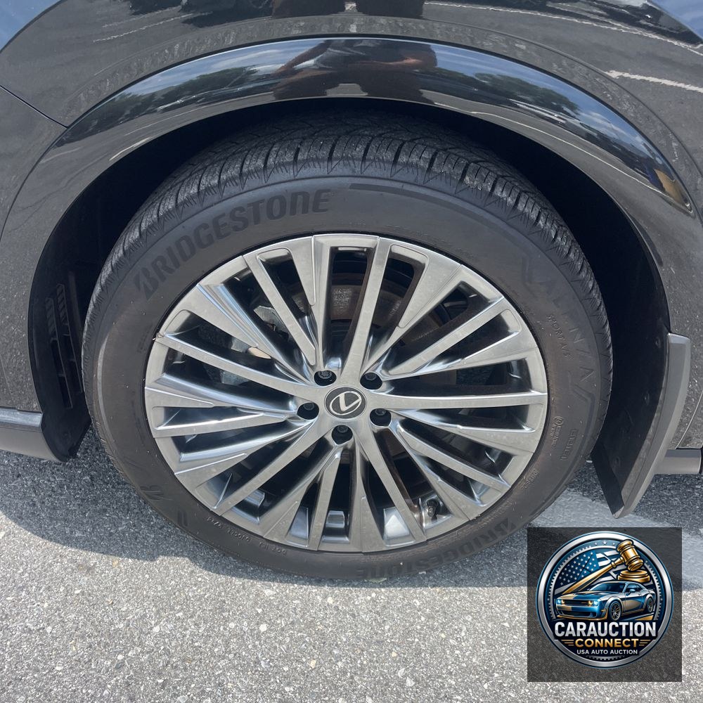 2024 Lexus RX 450h+ Luxury