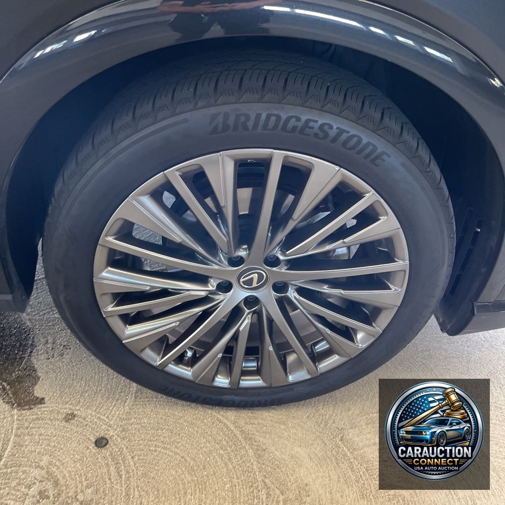 2024 Lexus RX 450h+ Luxury