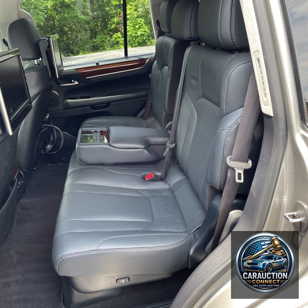 2021 Lexus LX 570 Three-Row