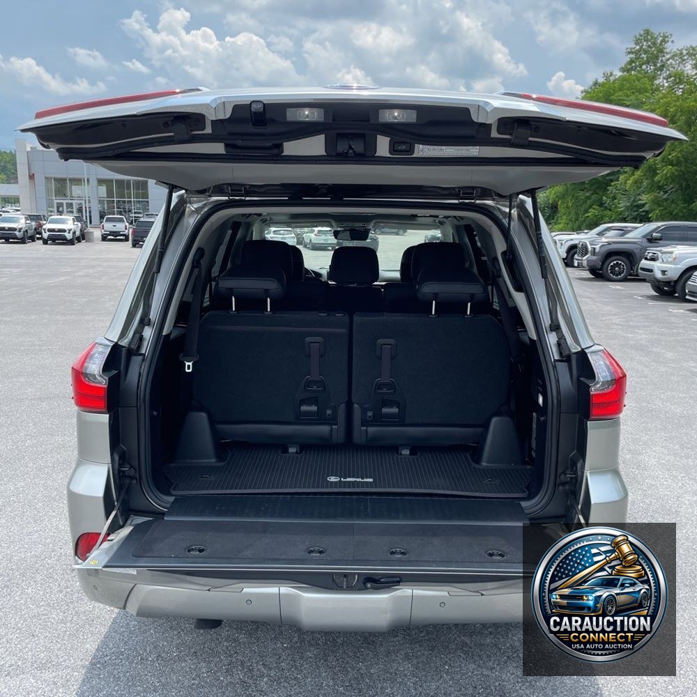 2021 Lexus LX 570 Three-Row