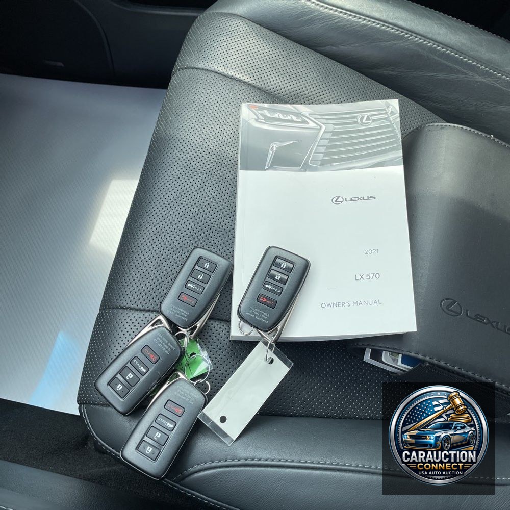 2021 Lexus LX 570 Three-Row