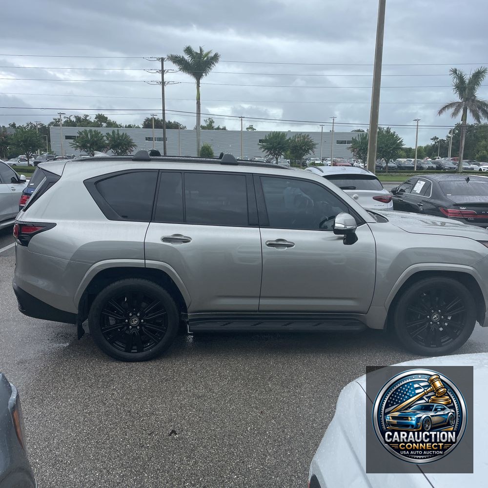 2022 Lexus LX 600 Luxury