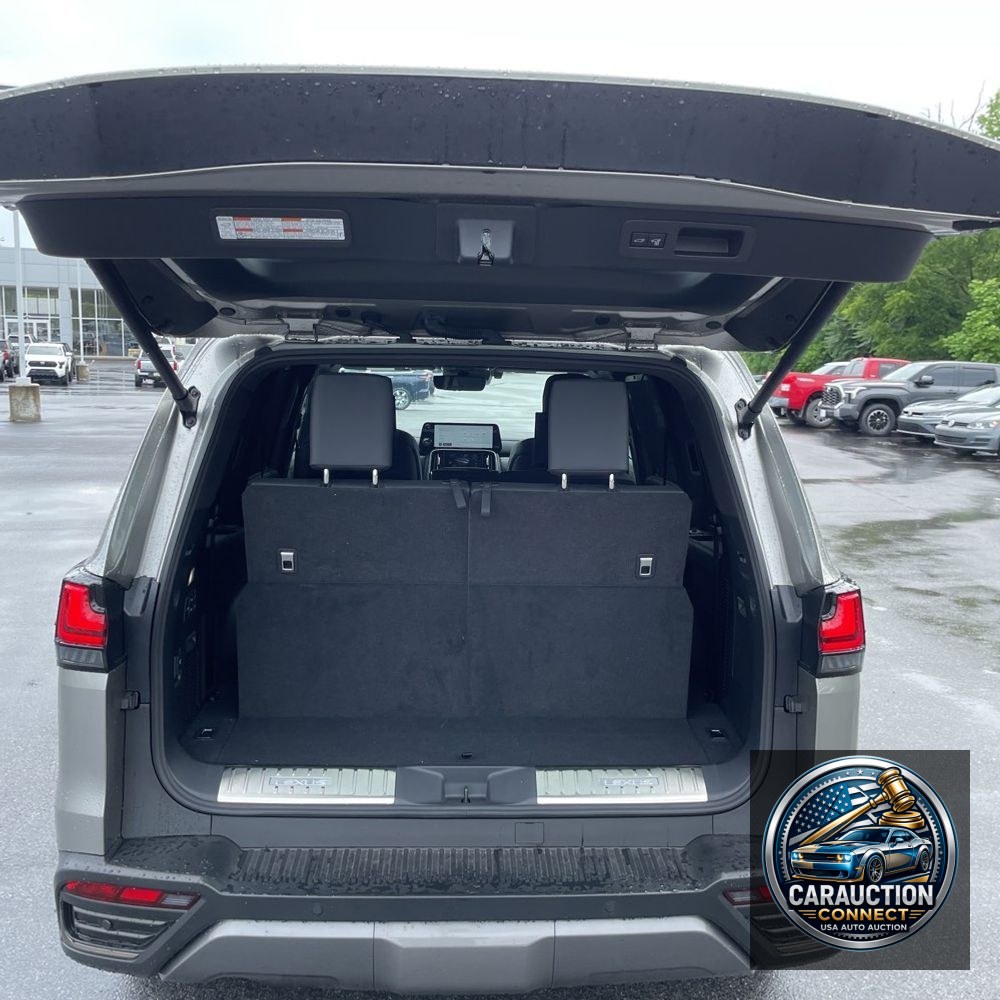 2024 Lexus LX 600 Luxury