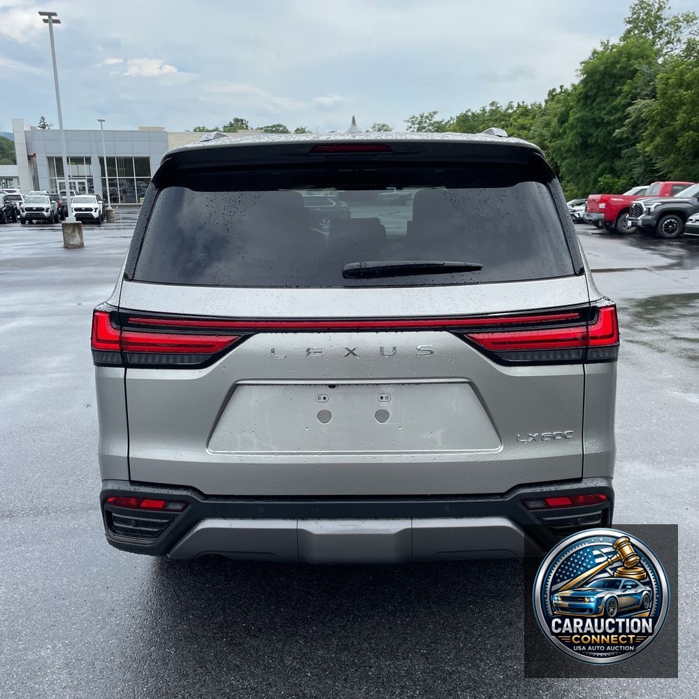 2024 Lexus LX 600 Luxury