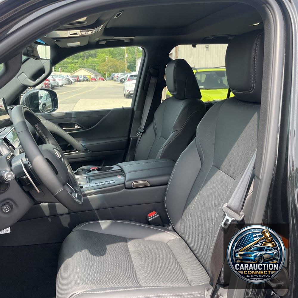 2025 Lexus LX 600 Luxury