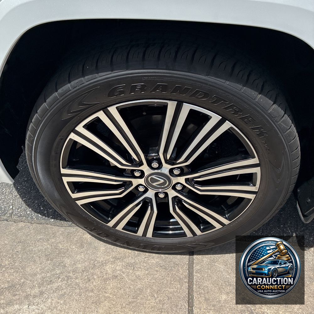 2024 Lexus LX 600 Luxury