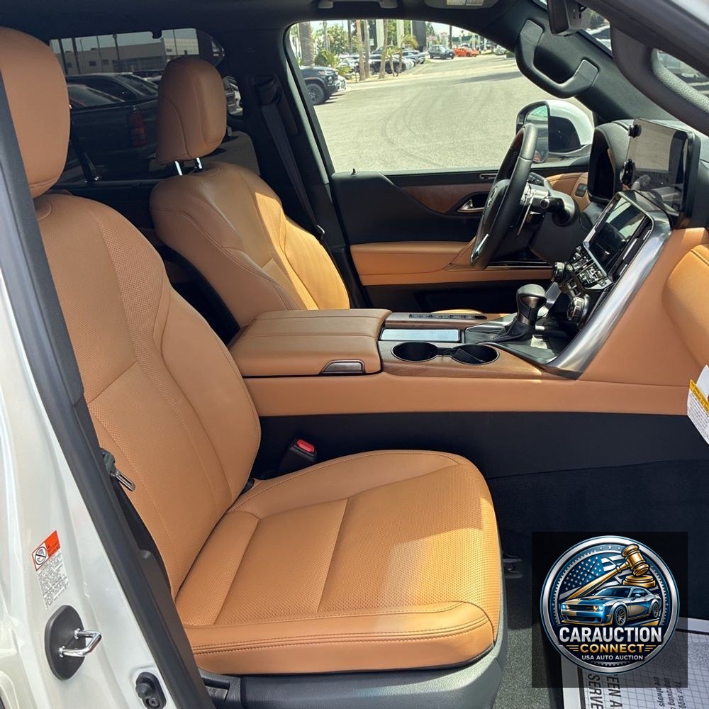 2024 Lexus LX 600 Luxury