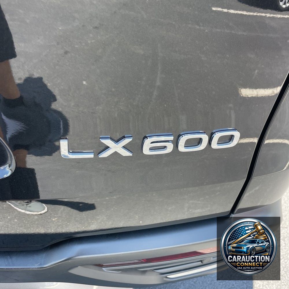 2022 Lexus LX 600 Luxury