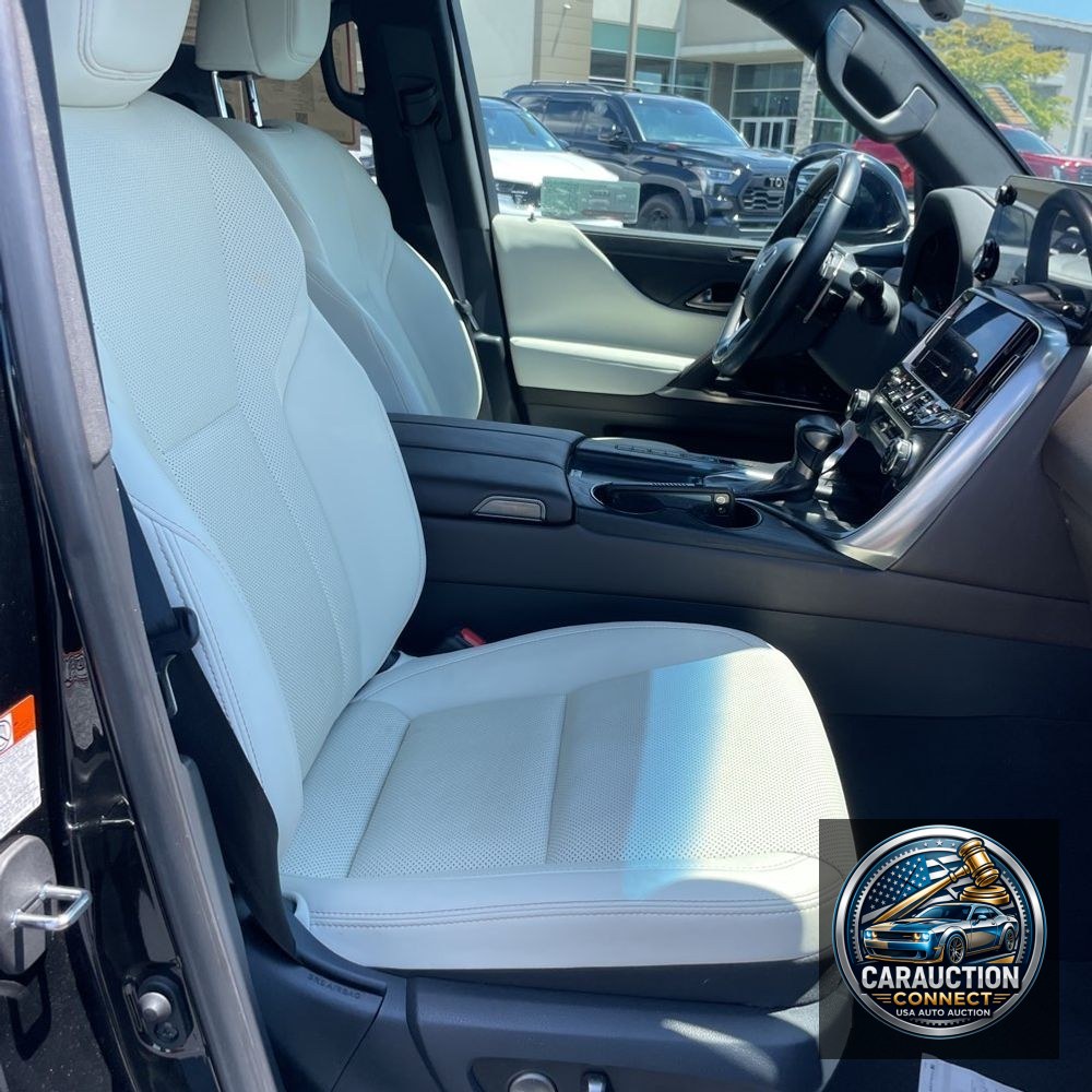 2022 Lexus LX 600 Luxury