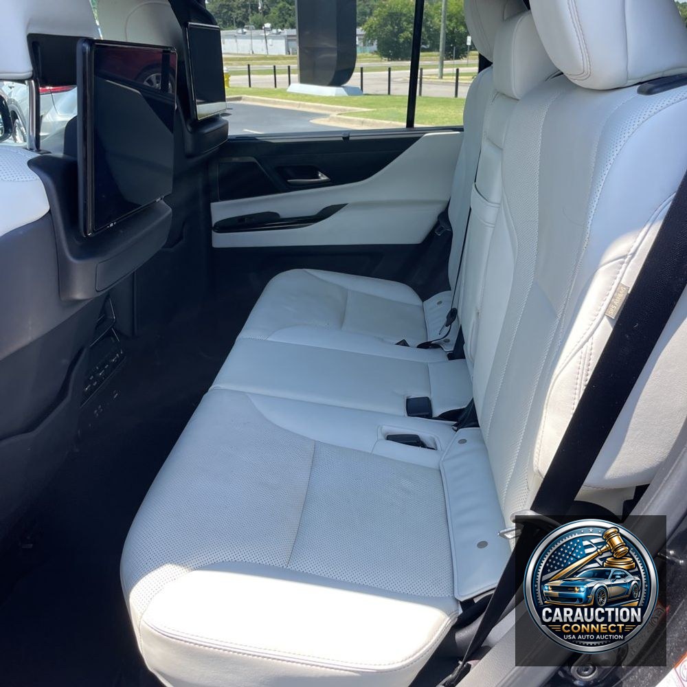 2022 Lexus LX 600 Luxury