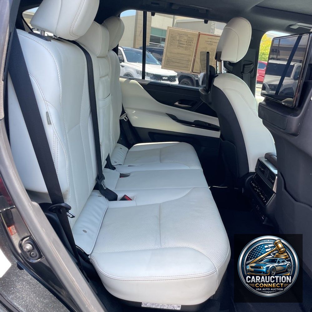 2022 Lexus LX 600 Luxury