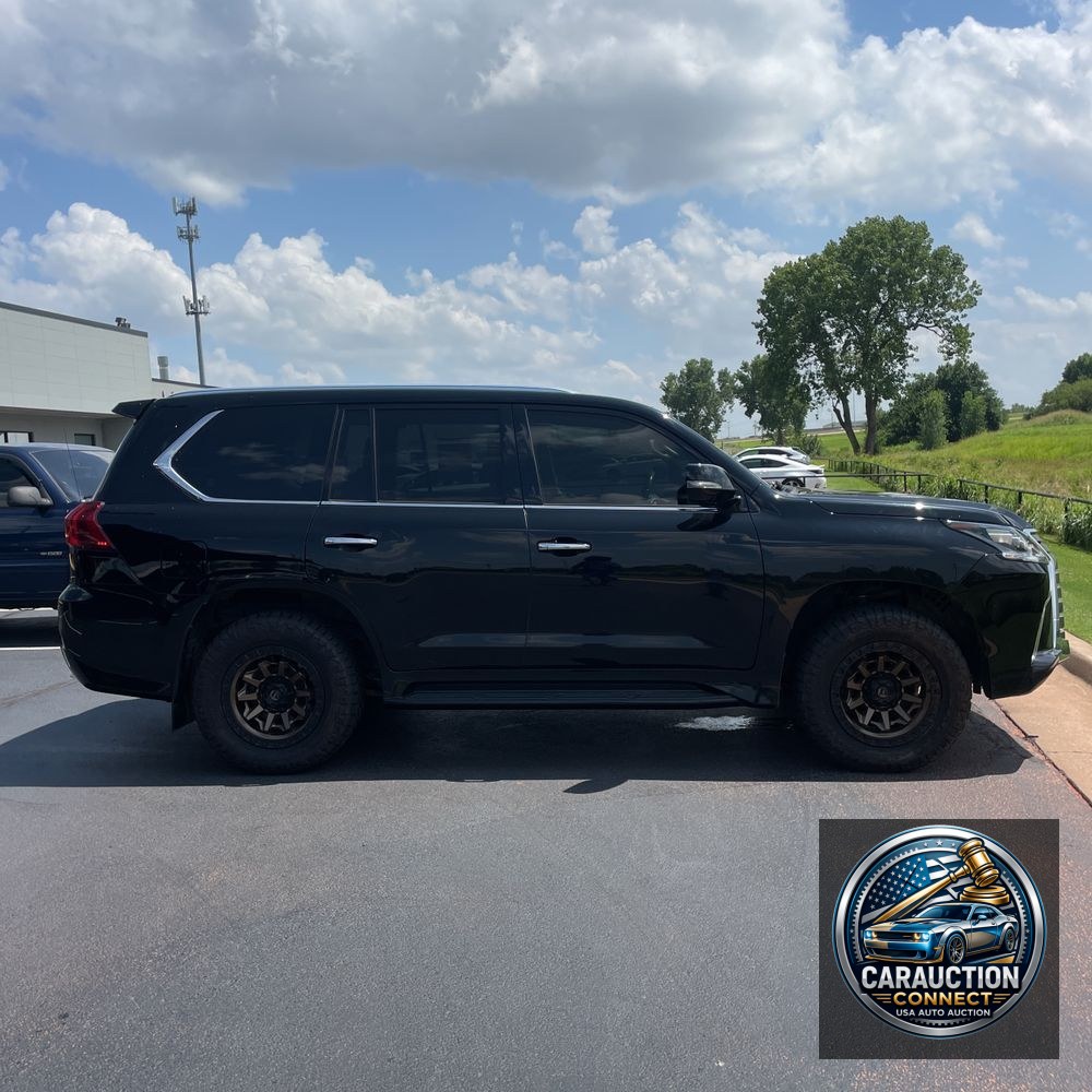2019 Lexus LX 570 Three-Row